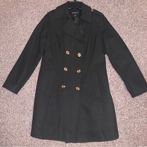 Elegant Deep Green Double-Breasted Peacoat